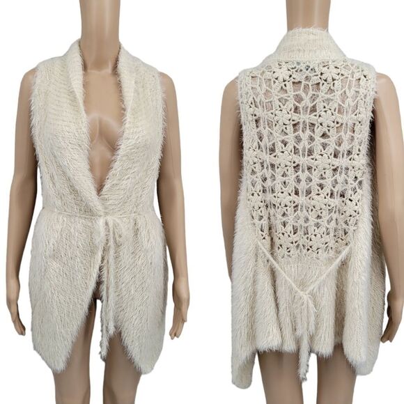 Ryu Winter White Super Soft Vest Fuzzy Crochet Hippie Vest Small/Medium - Picture 1 of 15